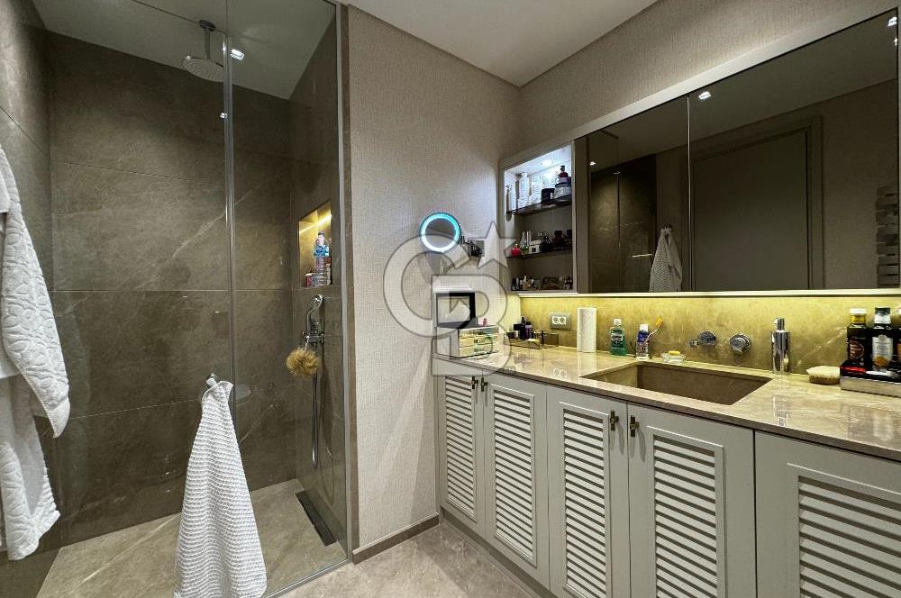 Bodrum Torbada Satılık 4+1 Havuzlu Lüks Villa – Doğayla İç İçe, Modern Yaşam