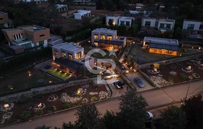 Bodrum Torbada Satılık 4+1 Havuzlu Lüks Villa – Doğayla İç İçe, Modern Yaşam