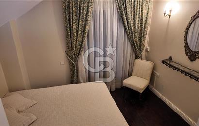 URLA YAĞCILARDA 2.500 M2 ARSA İÇİNDE MÜSTAKİL HAVUZLU VİLLA