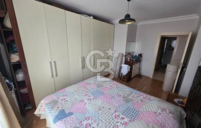 Site İçerisinde Havuzlu Otoparklı Geniş 3+1