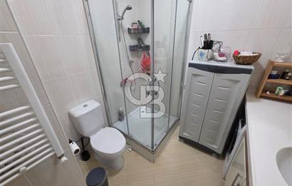 Site İçerisinde Havuzlu Otoparklı Geniş 3+1