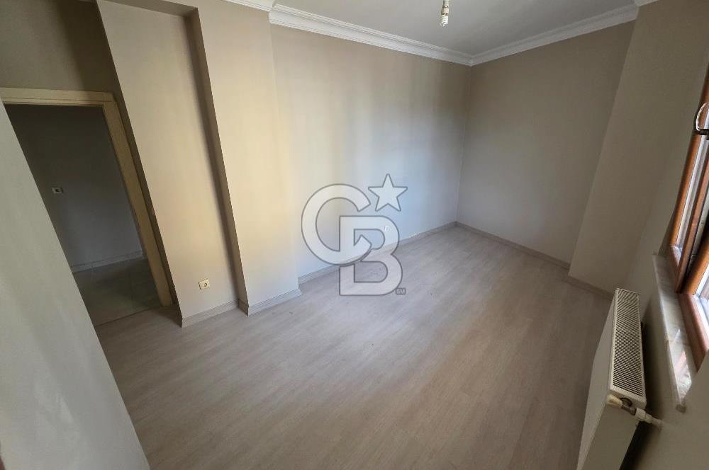 Aile Apartmanında Ferah 1+1 Giriş Kat Daire