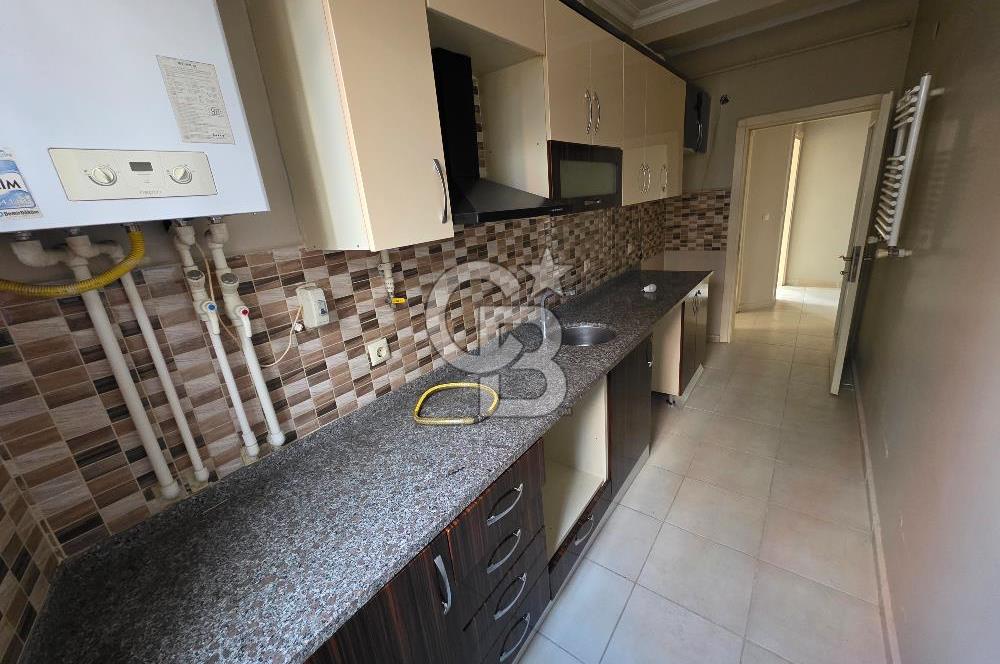 Aile Apartmanında Ferah 1+1 Giriş Kat Daire