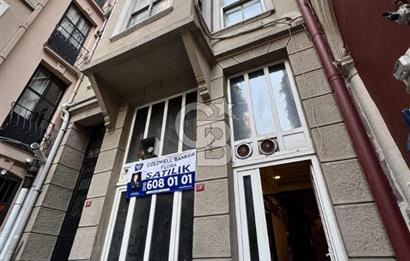 BEYOĞLU ASMALIMESCİT SATILIK DÜKKAN - TARİHİ HAMSON APARTMANI