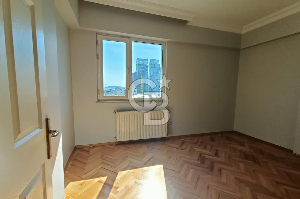 MALTEPE GİRNEDE 3+1 GENİŞ DENİZ MANZARALI KİRALIK DAİRE
