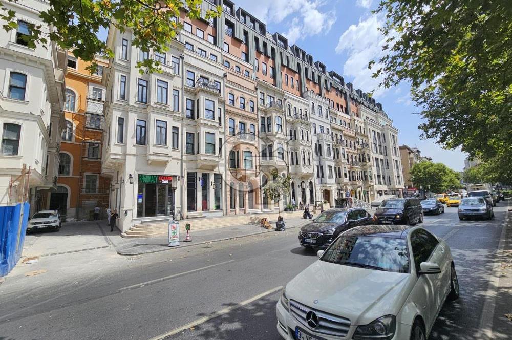 Taksim 360 Cadde Cepheli Satılık 1+1 Amerikan Mutfak