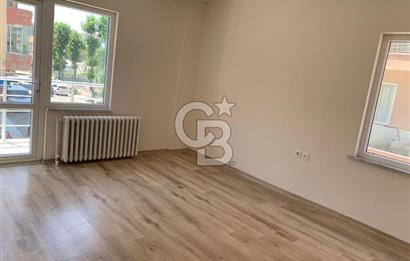 ECEABAT’TA BOĞAZ MANZARALI KALORİFERLİ 2+1 KİRALIK DAİRE