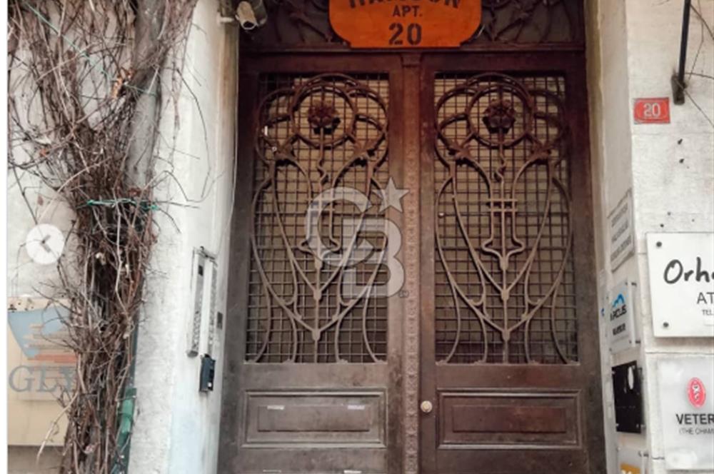 BEYOĞLU ASMALIMESCİT SATILIK DÜKKAN - TARİHİ HAMSON APARTMANI