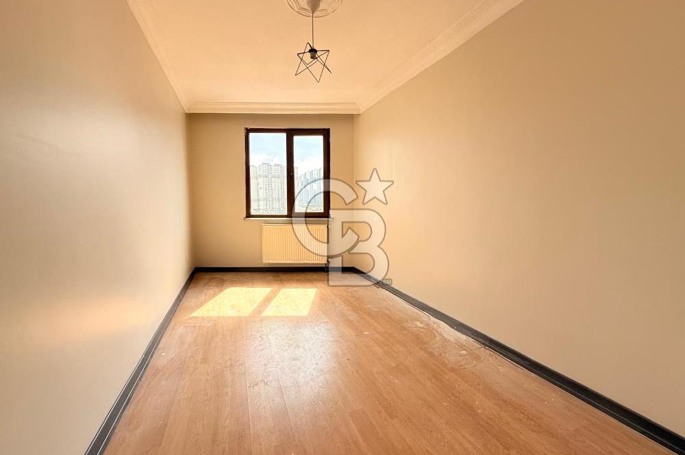 KIRAÇ GAZİ CADDESİ ÜSTÜNDE KÖŞE KONUM, AYRI GİRİŞLİ 4+2 DUBLEKS