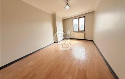 KIRAÇ GAZİ CADDESİ ÜSTÜNDE KÖŞE KONUM, AYRI GİRİŞLİ 4+2 DUBLEKS