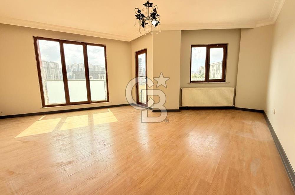 KIRAÇ GAZİ CADDESİ ÜSTÜNDE KÖŞE KONUM, AYRI GİRİŞLİ 4+2 DUBLEKS