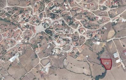 ÇANAKKALE ÇAN BAHADIRLI KÖYÜNDE, 110 M2 KÖYİÇİ İMARLI TOPLAM 2300M2 SATILIK TARLA