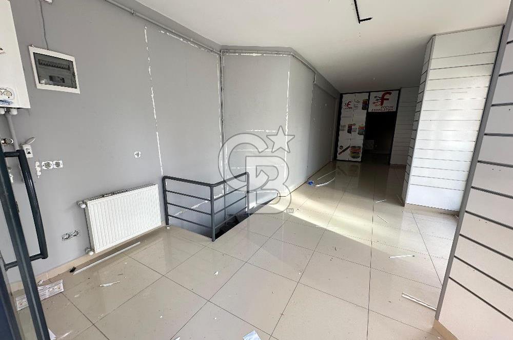 ÜMRANİYE İSTİKLAL'DE MARMARA CADDESİ ÜZERİNDE 2 KATLI DÜKKAN