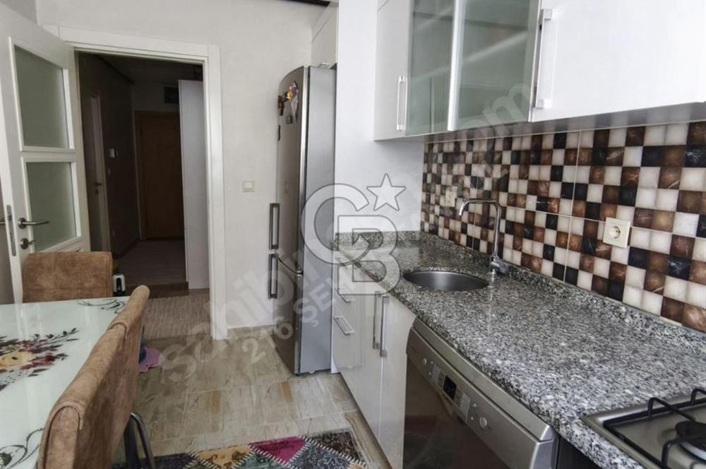 MALTEPE AYDINEVLERDE GENİŞ 2+1 ARAKAT SATILIK DAİRE