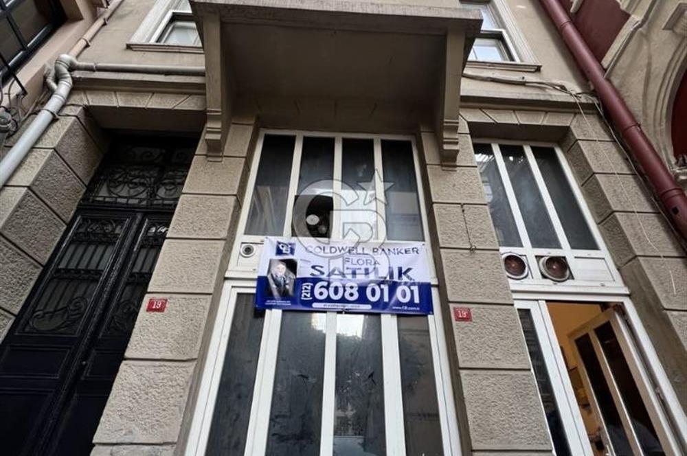 BEYOĞLU ASMALIMESCİT SATILIK DÜKKAN - TARİHİ HAMSON APARTMANI