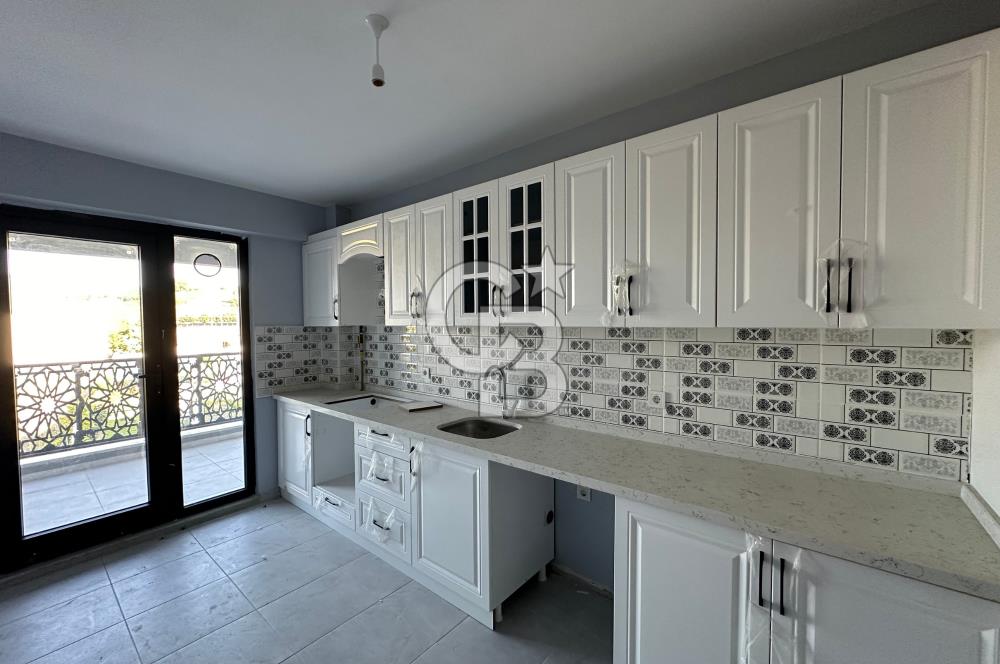 Çanakkale Lapseki Yeni Kordona Çok Yakın Sıfır Binada 3+1 Daire
