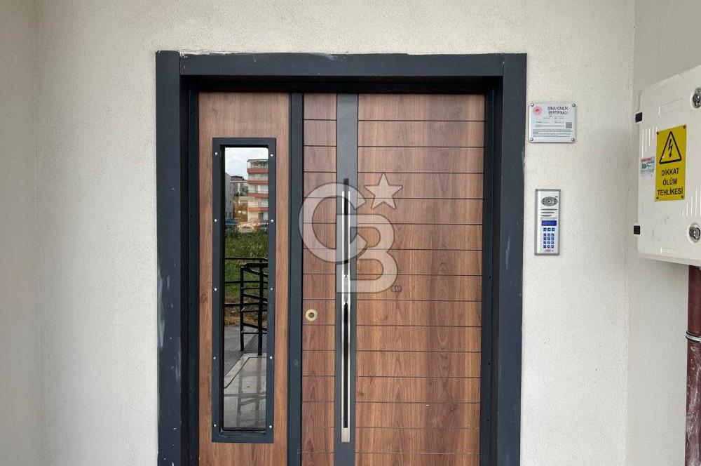 ÇANAKKALE / LAPSEKİ  PRESTİJ EVLERİNDE BOĞAZ MANZARALI 4+1 SATILIK DAİRE