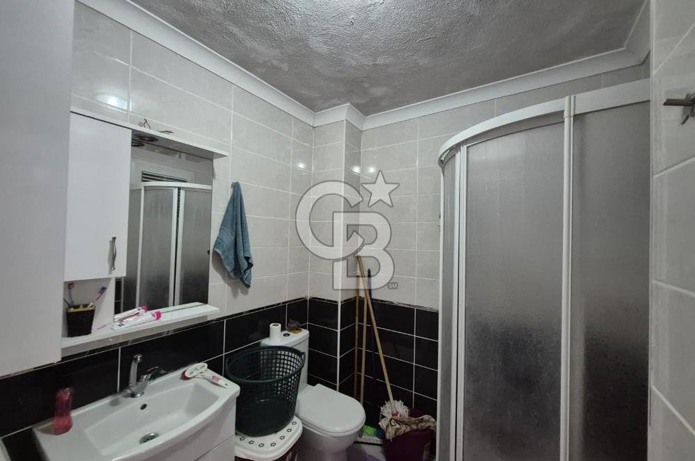 Çayırova özgürlük Mahallesi'nde 3+1 80 metrekare giriş kat satılıktır Güney cephe