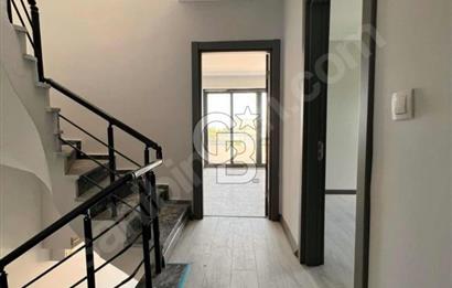 TEKİRDAĞ ŞARKÖY ERİKLİCE' DE DENİZE 200 M UZAKLIKTA VİLLA