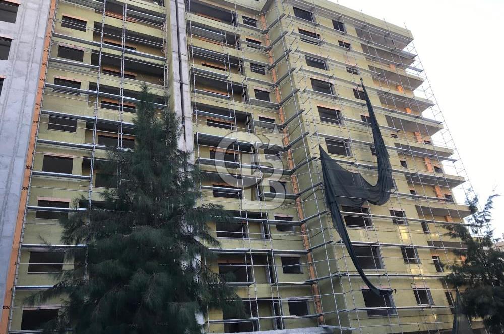 Bayraklı Mansuroğlunda Geniş 3+1 Satılık Daire