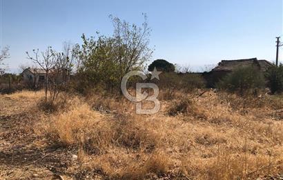 BAYINDIR ARIKBAŞI DA SATILIK 438 M2 İMARLI YOLA CEPHELİ ARSA