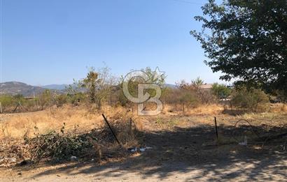 BAYINDIR ARIKBAŞI DA SATILIK 438 M2 İMARLI YOLA CEPHELİ ARSA
