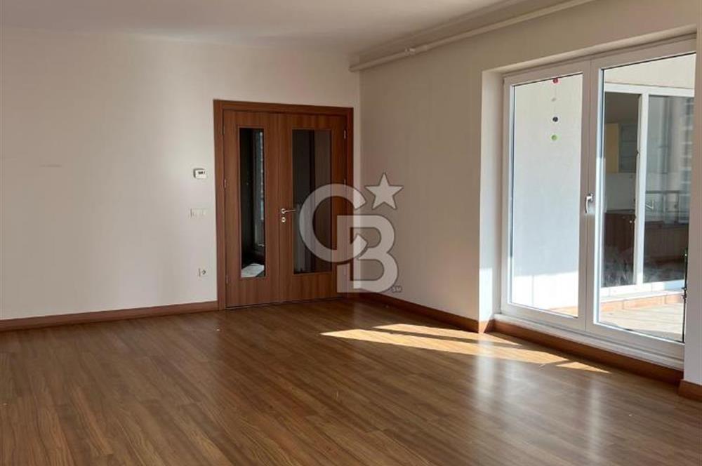 AĞAOĞLU MY WORLD EUROPE HAVUZ CEPHELİ 4+1 DAİRE