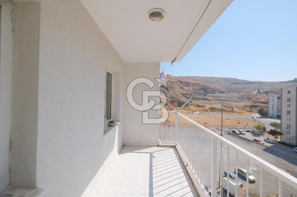 CB İYA' DAN HARMANDALI CUMHURİYET MAH.' SİNDE SATILIK 3+1 ARAKAT