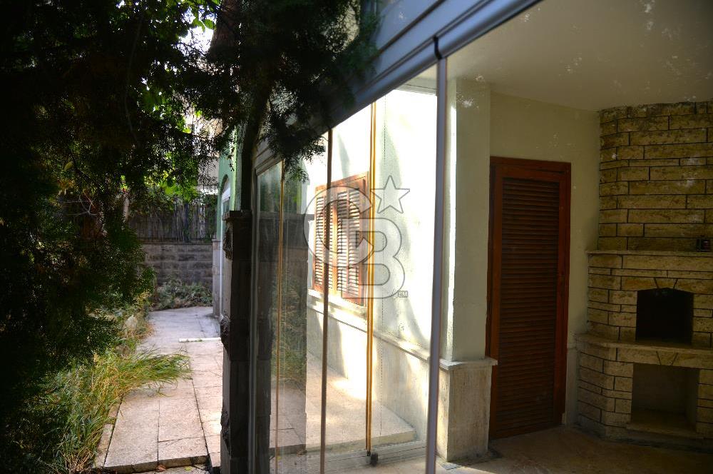 Gölbaşı Gökkuşağı Sitesinde Satılık Tam Müstakil Köşe Villa