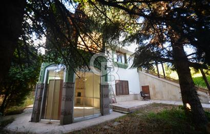 Gölbaşı Gökkuşağı Sitesinde Satılık Tam Müstakil Köşe Villa