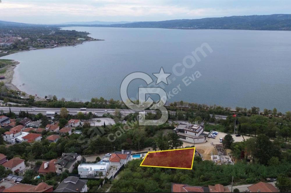 EŞİ BENZERİ OLMAYAN PANORAMİK GÖL MANZARALI ARSAMIZ SATIŞTA