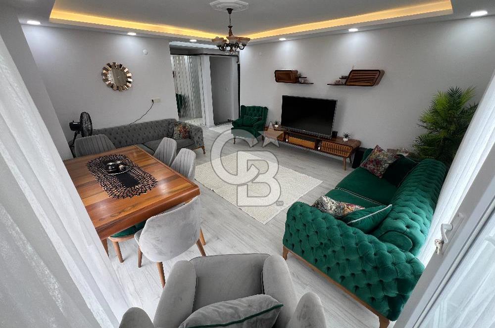İZMİT TURGUT MH. PANORAMİK DENİZ MANZARALI 3+1 LÜKS ÇATI DUBLEKS