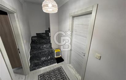 İZMİT TURGUT MH. PANORAMİK DENİZ MANZARALI 3+1 LÜKS ÇATI DUBLEKS