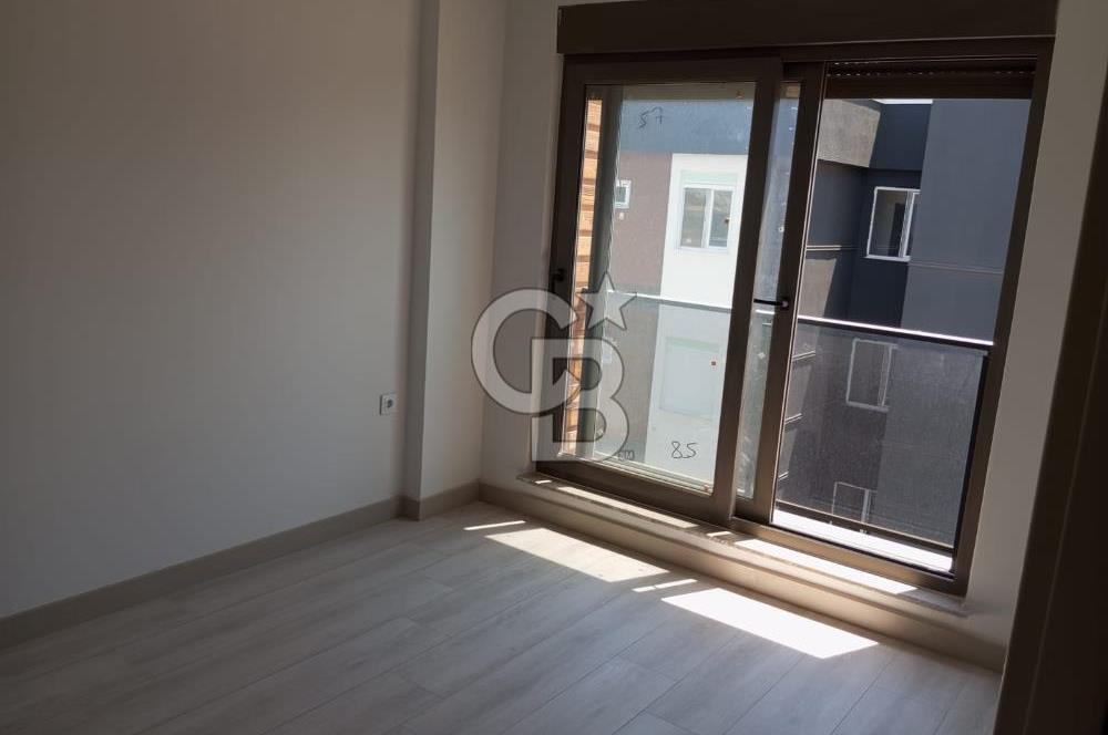 OTURUMA HAZIR HAVUZLU SATILIK 1+1 DAİRE