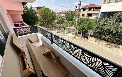 CB AKADEMİ KARTEPE EMEKEVLER DE SATILIK 3+1 ARAKAT SIFIR DAİRE