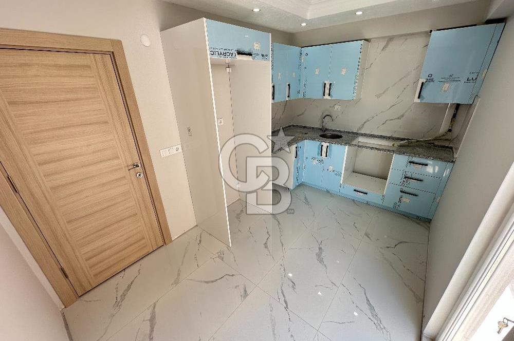 CB AKADEMİ KARTEPE EMEKEVLER DE SATILIK 3+1 ARAKAT SIFIR DAİRE