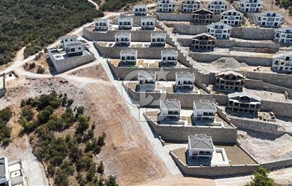 DİDİM AKBÜKTE SATILIK 4+1 SÜPER LÜKS VİLLA