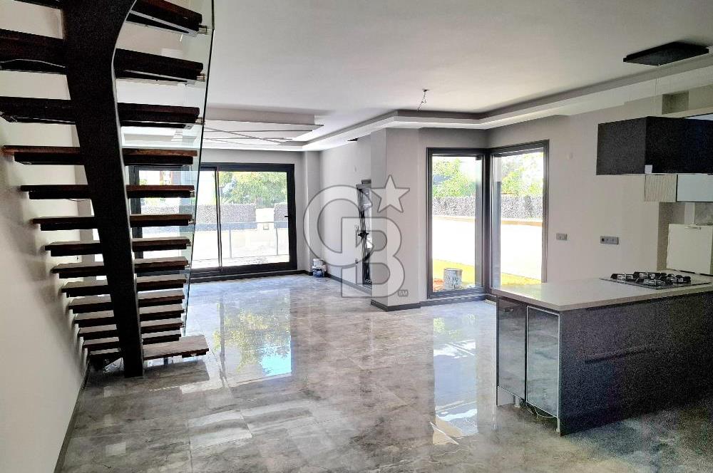MENDERES COLDWELL BANKER POYRAZ'DAN KEMALPAŞA'DA4+1 LÜX VİLLA