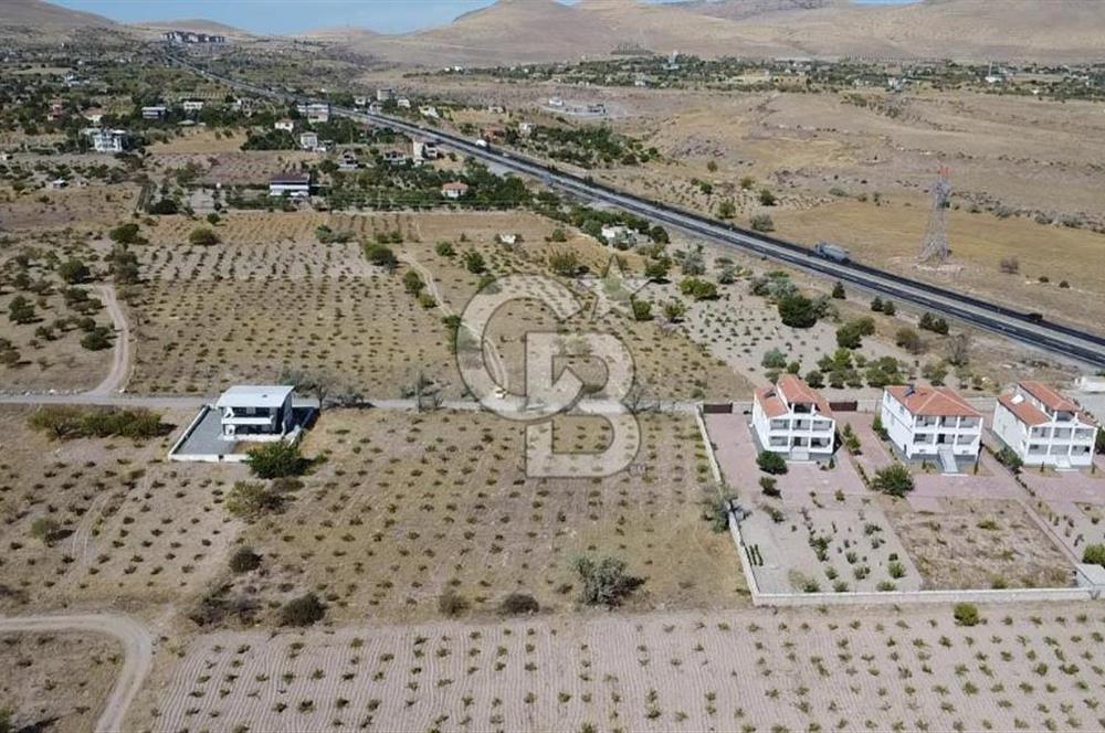 CB ANATOLİADAN NEVŞEHİR YOLU ÜZERİNDE GARİPÇE MAH.SİNDE BAĞ