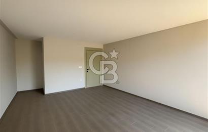 İzmir Menemen Emiralem Satılık 3+2 Tripleks Bahçeli Lüks Villa