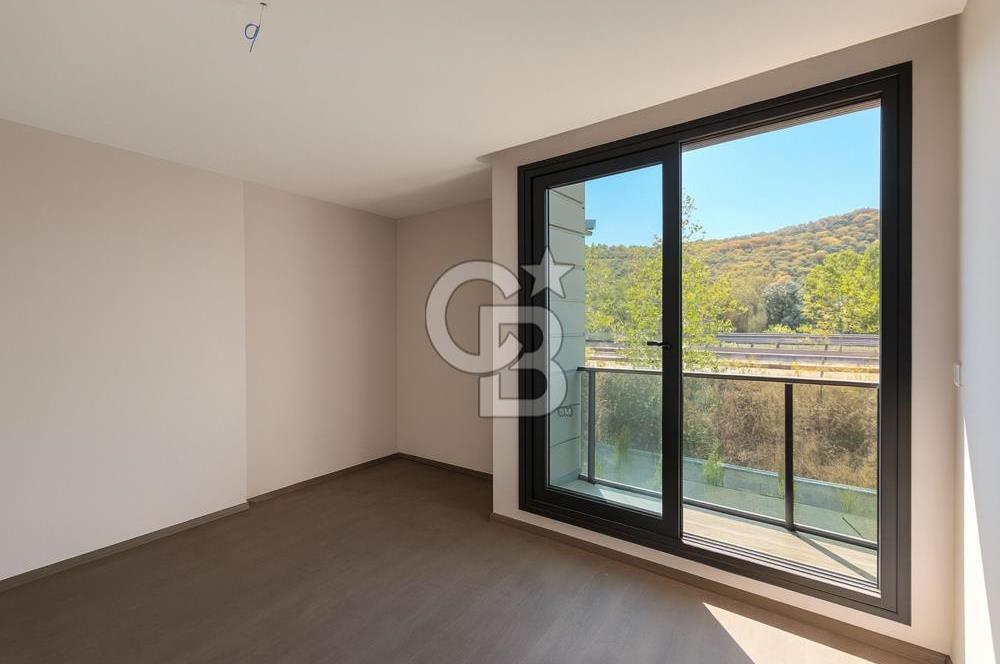 İzmir Menemen Emiralem Satılık 3+2 Tripleks Bahçeli Lüks Villa