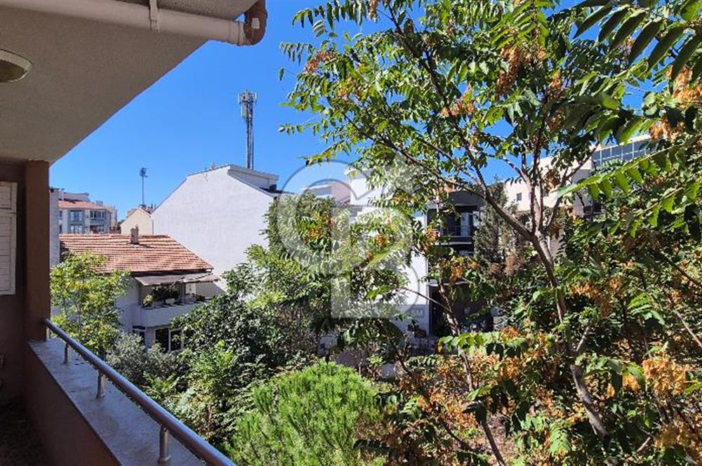 GÜMÜŞÇEŞME MAHALLESİNDE VERGİ DAİRESİ KARŞISINDA SATILIK DAİRE