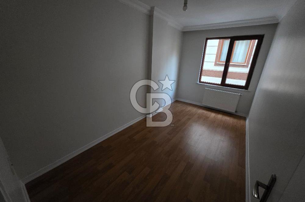 Merkezi konumda Tertemiz Tamamen yenilenmiş 2+1 Kiralık Daire