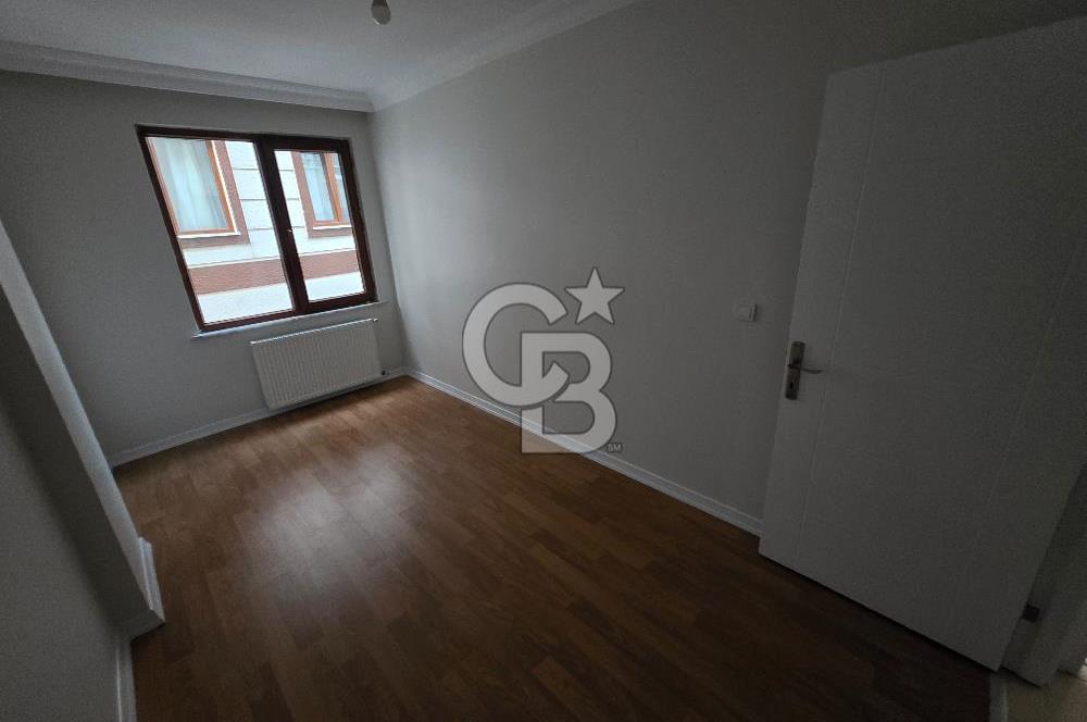 Merkezi konumda Tertemiz Tamamen yenilenmiş 2+1 Kiralık Daire
