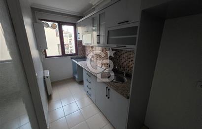 Merkezi konumda Tertemiz Tamamen yenilenmiş 2+1 Kiralık Daire