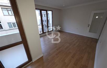 Merkezi konumda Tertemiz Tamamen yenilenmiş 2+1 Kiralık Daire
