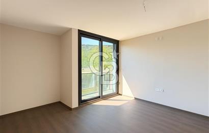 İzmir Menemen Emiralem Satılık 3+2 Tripleks Bahçeli Lüks Villa