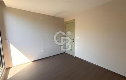 İzmir Menemen Emiralem Satılık 3+2 Tripleks Bahçeli Lüks Villa