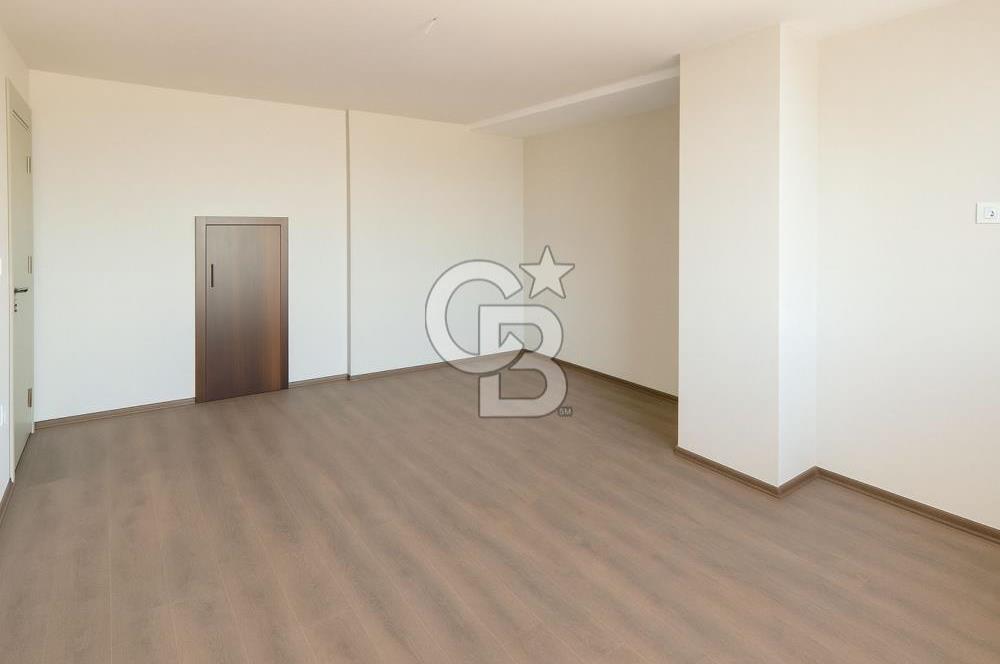 İzmir Menemen Emiralem'de Satılık 2+1 Dubleks Bahçeli Lüks Villa
