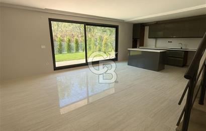 İzmir Menemen Emiralem Satılık 3+2 Tripleks Bahçeli Lüks Villa